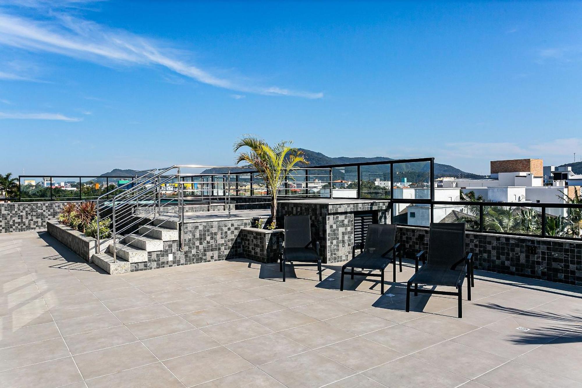 Apartamento Novo Bem Localizado A 750m Da Sti209