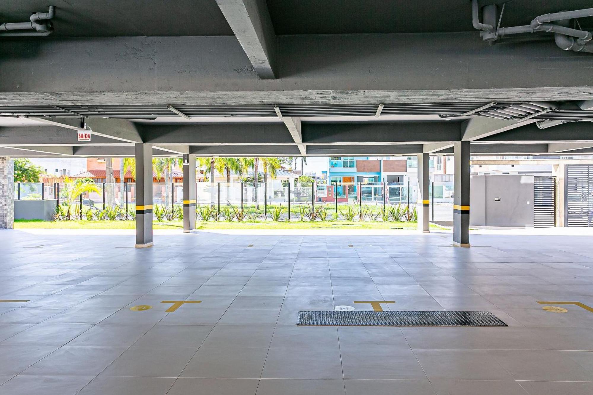 Novo Bem Localizado A 750m Da Sti209 Apartamento *