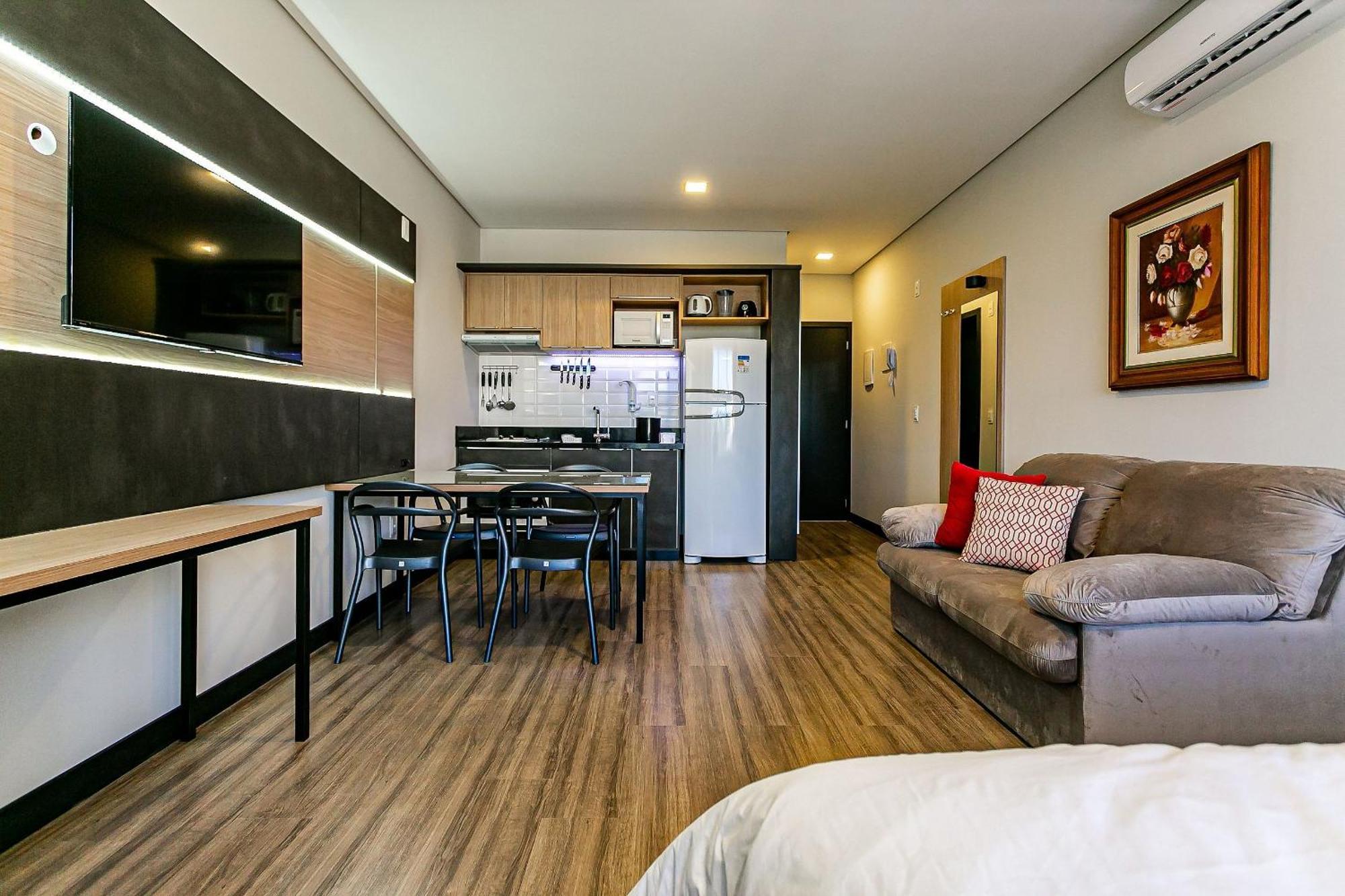 Apartamento Novo Bem Localizado A 750m Da Sti209